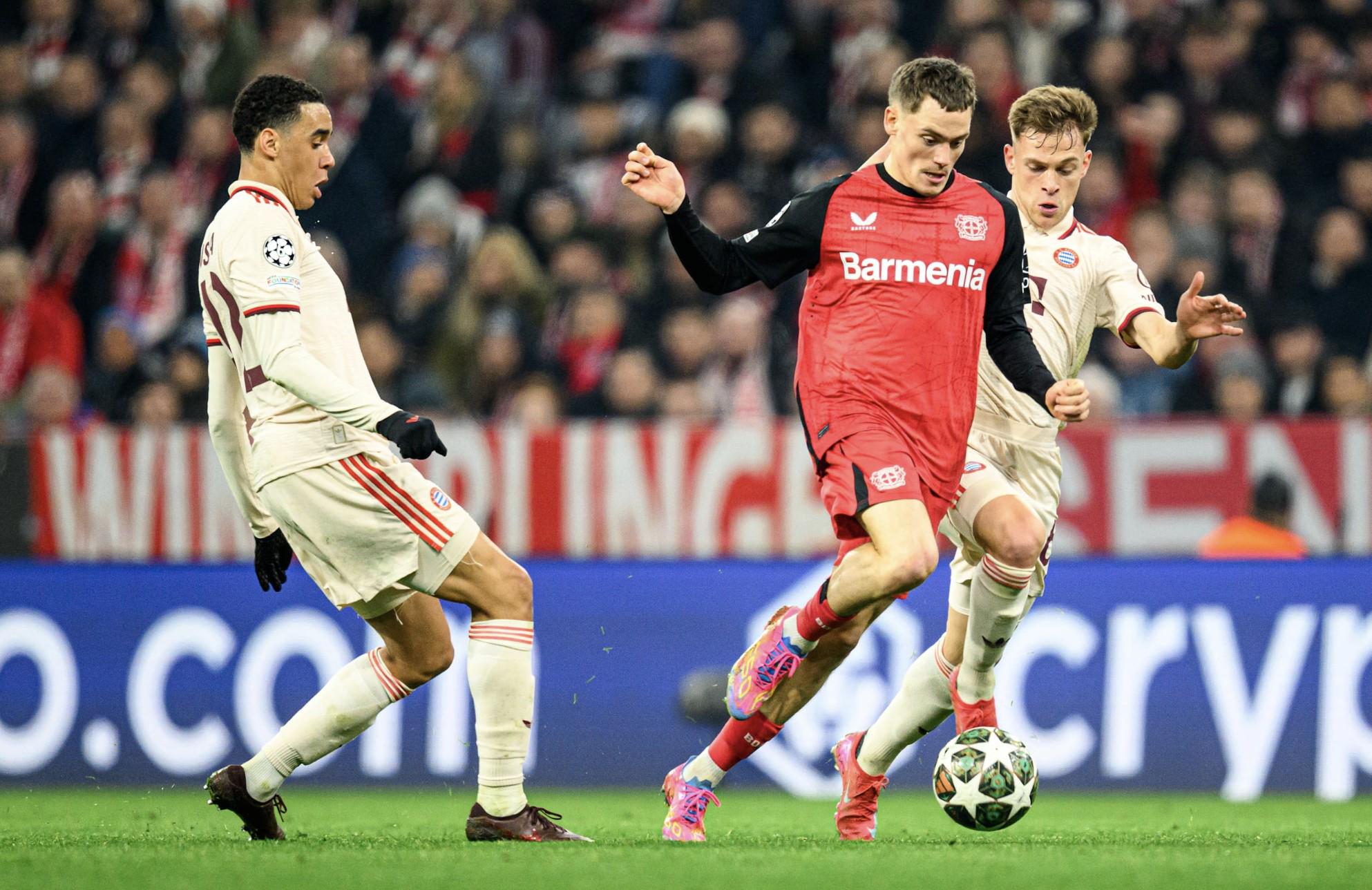 火箭哈登末节爆发连得15分（火箭球星哈登末节狂飙，连取15分）