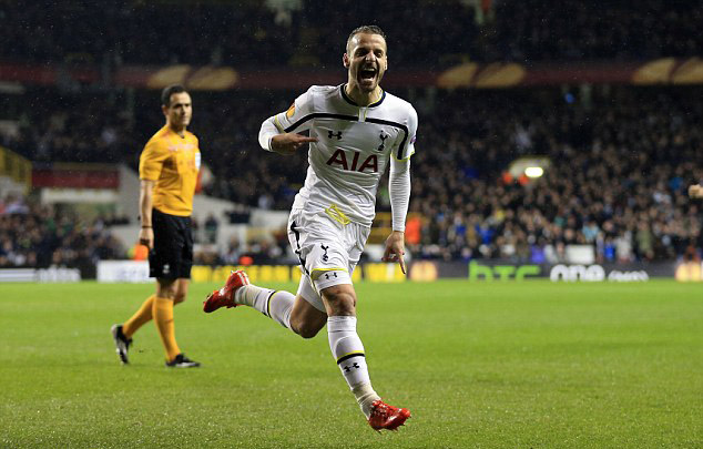 2025年三级社会体育指导员（足球）培训班结业（2025年足球社会体育指导员三级培训班圆满结业）