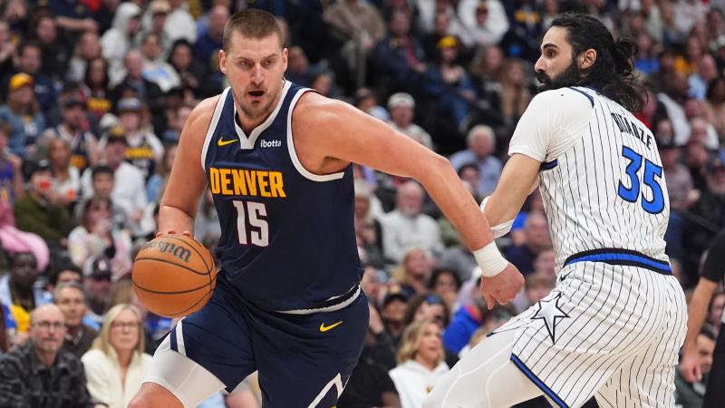 西媒：梅西下榻酒店距诺坎普仅1分钟车程（西媒：梅西入住酒店离诺坎普开车一分钟即到）