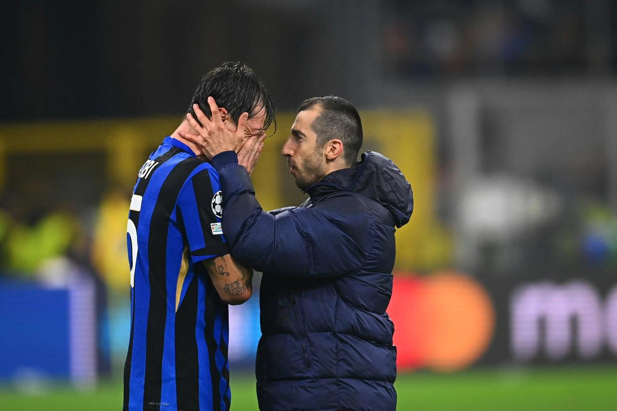 国足U22战乌兹别克首发站位：阵型4-4-2，蒯纪闻搭档朱鹏宇（U22国足对阵乌兹别克首发：4-4-2出击，蒯纪闻与朱鹏宇搭档）