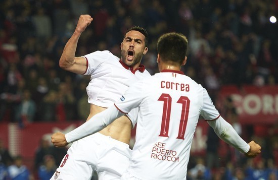 石川佳纯恨嫁宣言：很想三年内结婚 喜欢打高尔夫最近在学中国烹饪（石川佳纯谈近况：希望三年内结婚，热爱高尔夫，正学习中式烹饪）