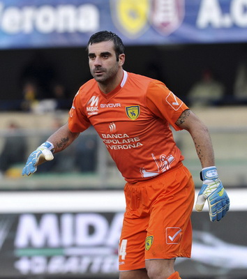 盘点非洲杯荒唐事：裁判中暑提前吹哨，1米7后卫客串门将（非洲杯离谱瞬间盘点：裁判中暑提前鸣哨，1米7后卫客串守门员）