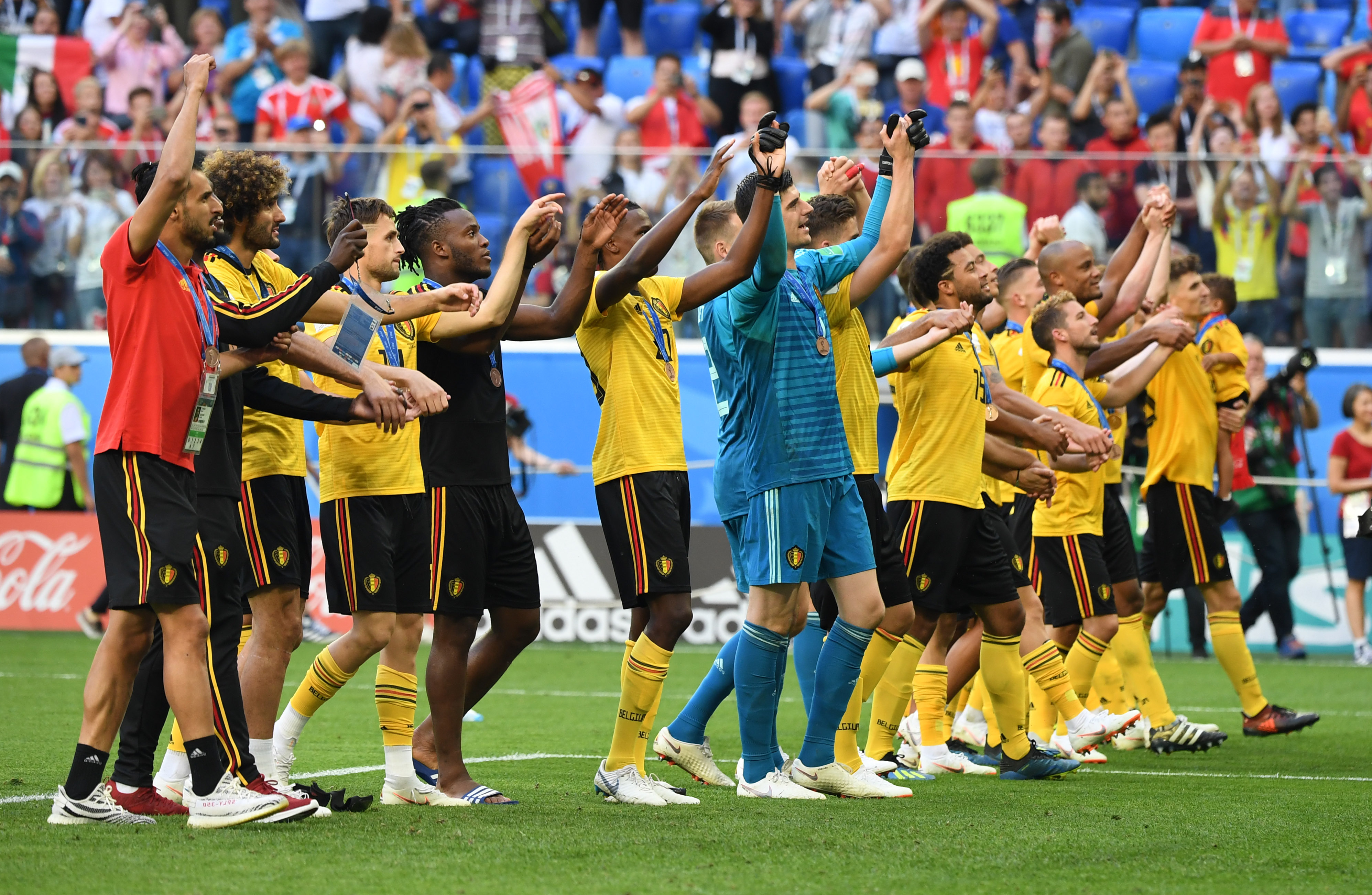 奥古斯托：边中卫和边翼卫我都有能力胜任，重要的是国米（奥古斯托：边中卫与翼卫皆可胜任，最重要的是国米）